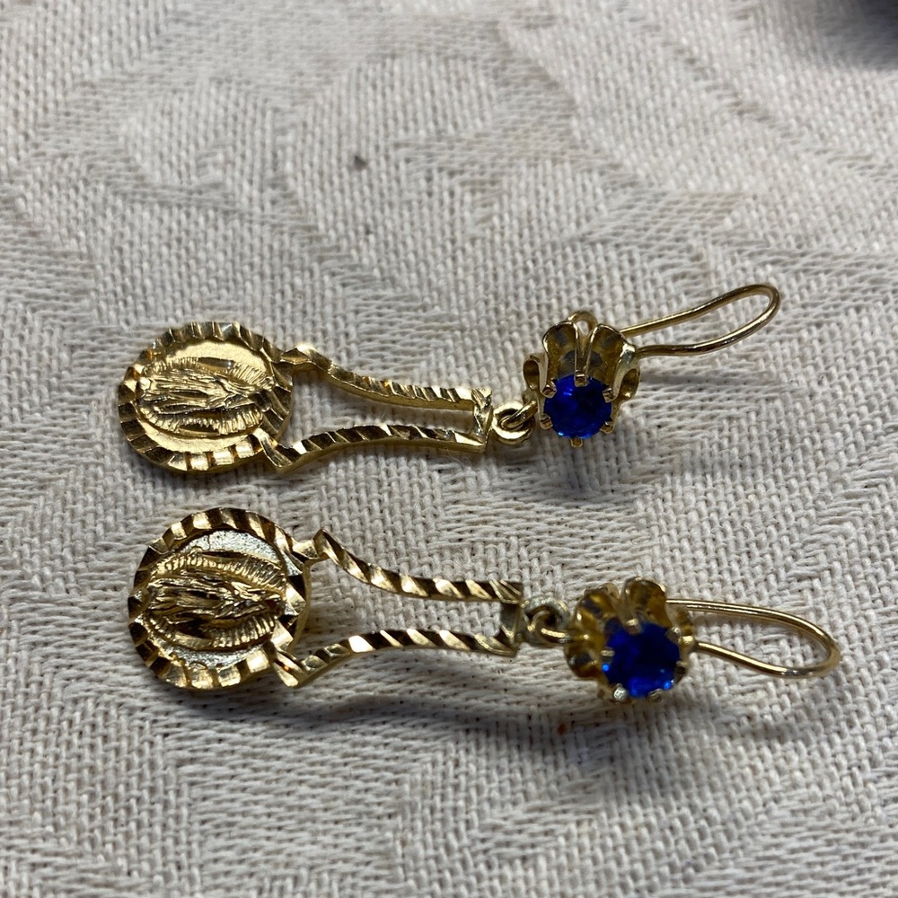 Elegant Earrings Gold Dangle Earrings with Royal Blue Stone - Picture 2 of 5